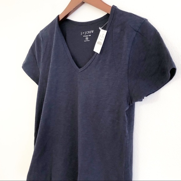J. CREW NWT Studio V Neck Cotton T Shirt Top in Navy Size Medium - Picture 4 of 11